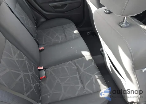 2011 Ford Fiesta Se z USA, uszkodzony, nr VIN 3FADP4BJ6BM198468